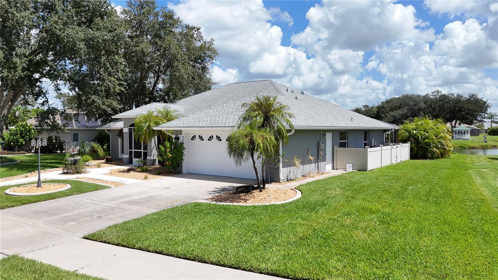 2226 CHARLESTON PARK DR — photo 5