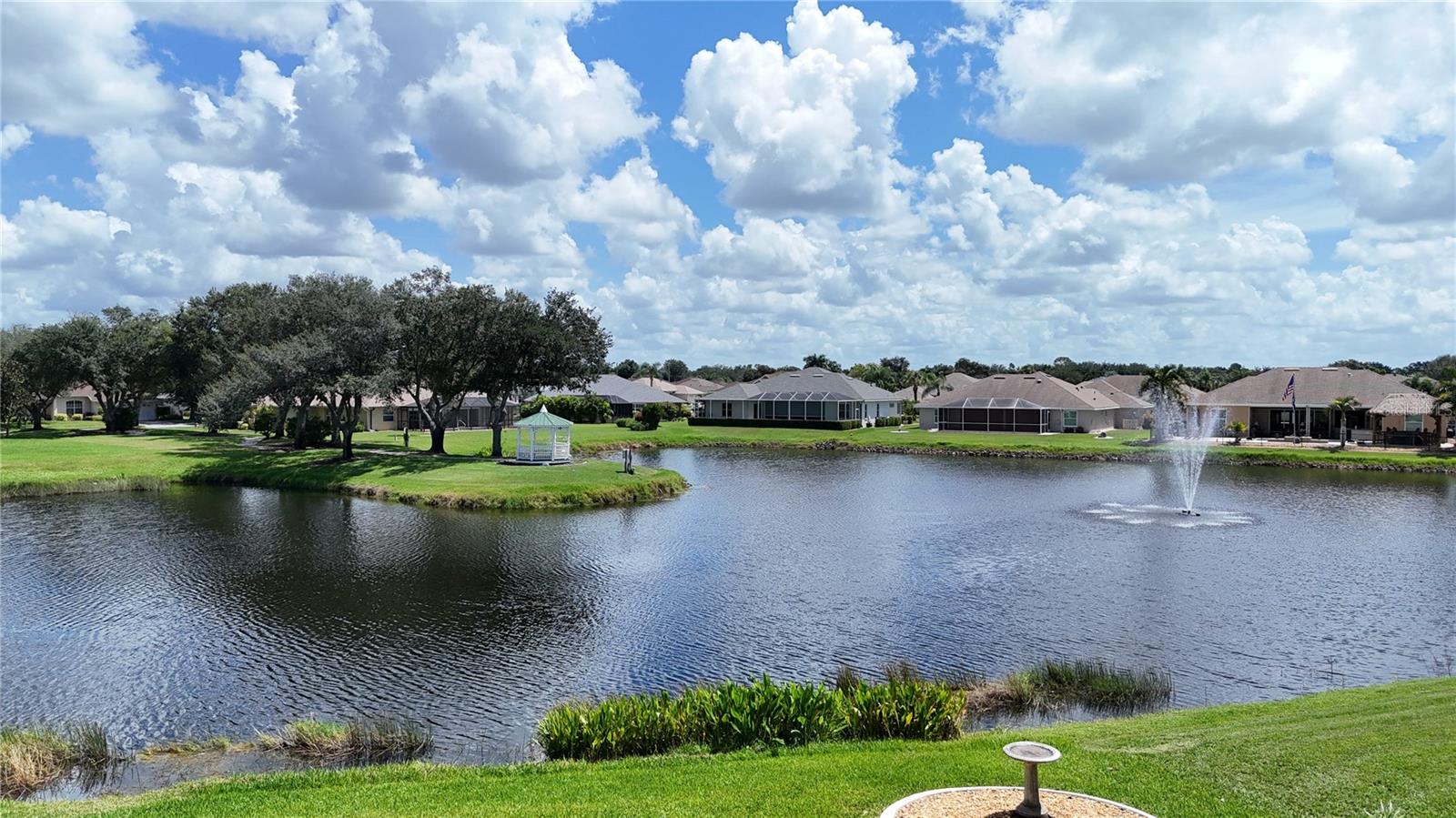 2226 CHARLESTON PARK DR — photo 42