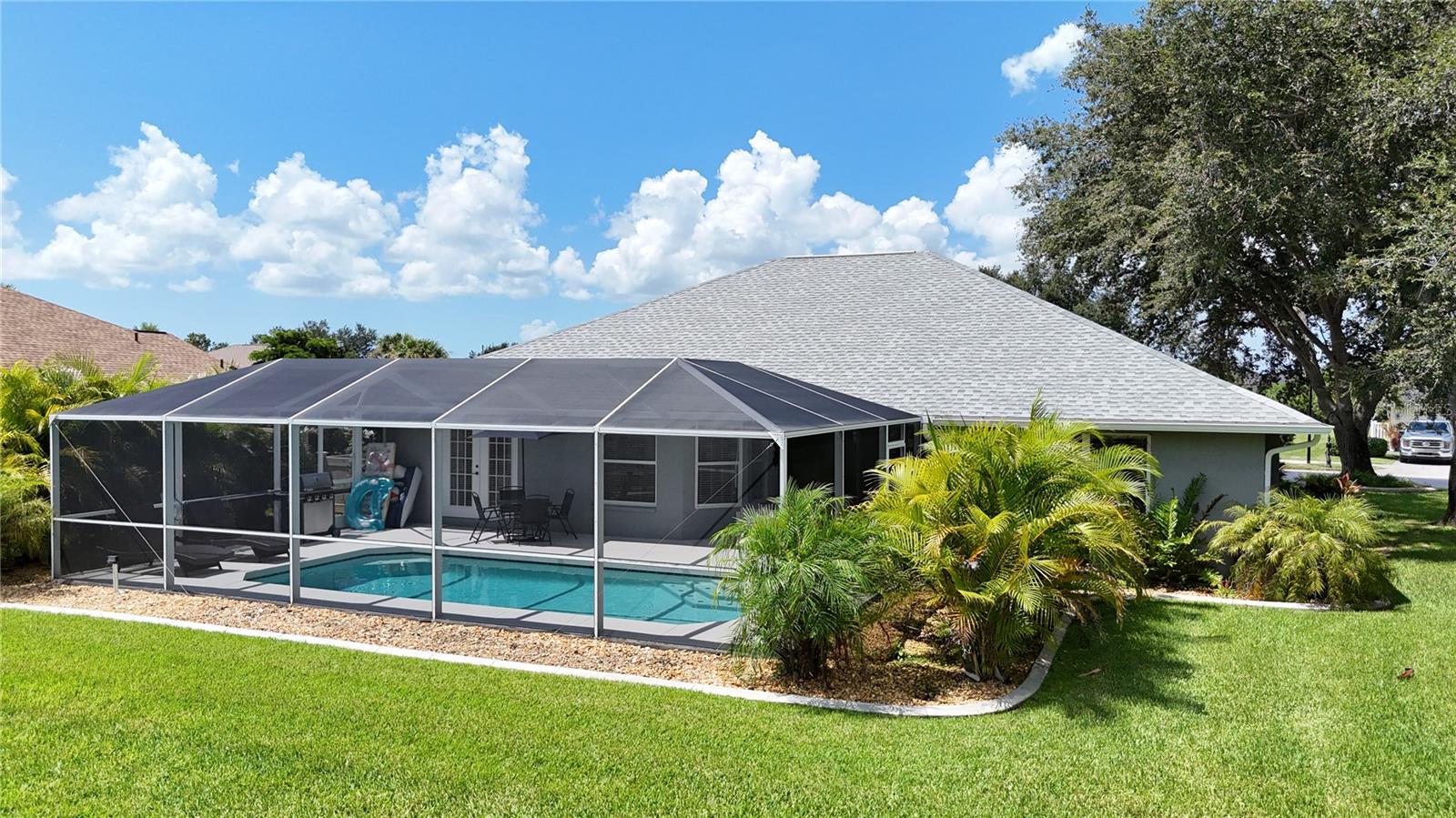 2226 CHARLESTON PARK DR — photo 38