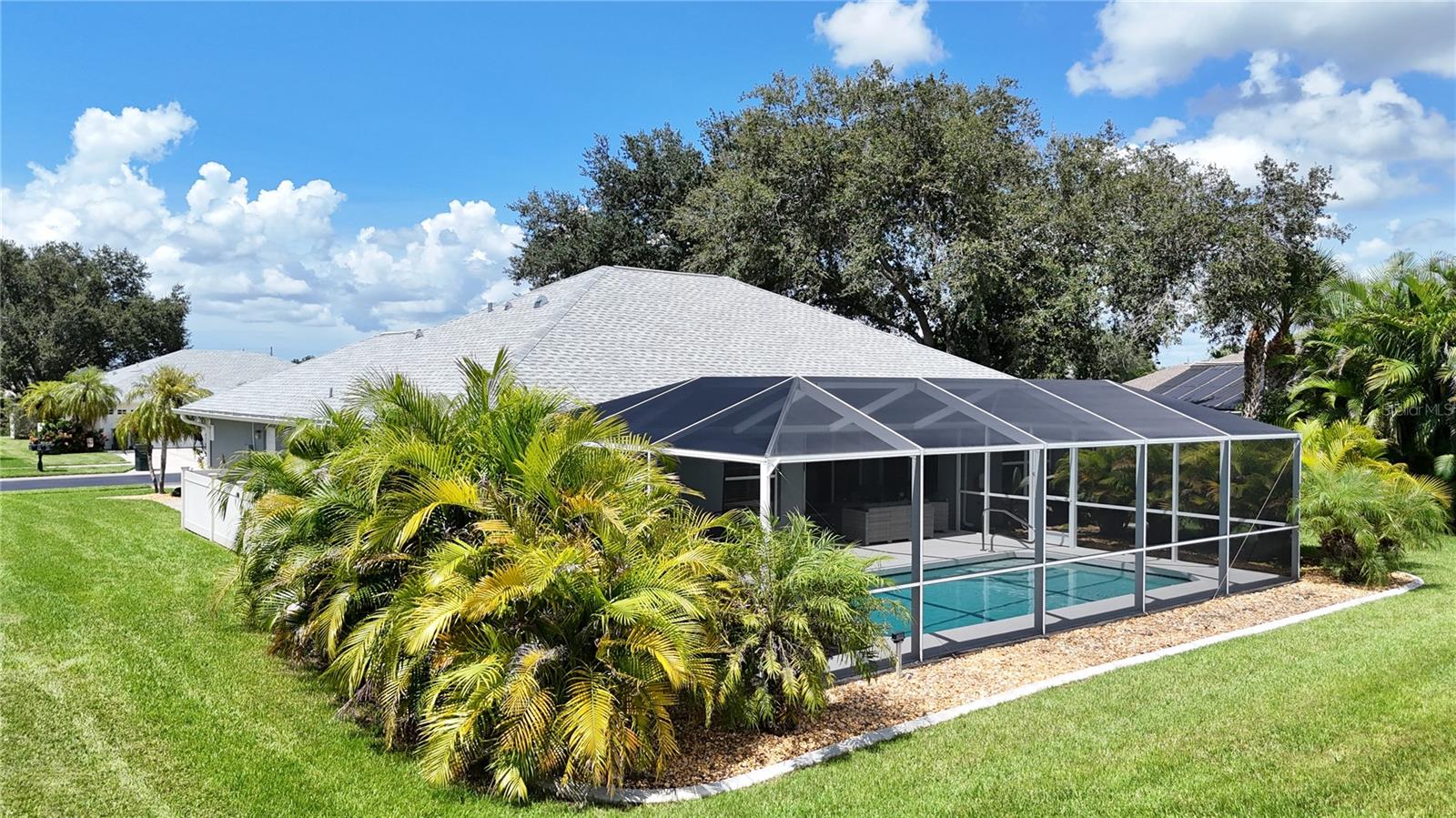 2226 CHARLESTON PARK DR — photo 39