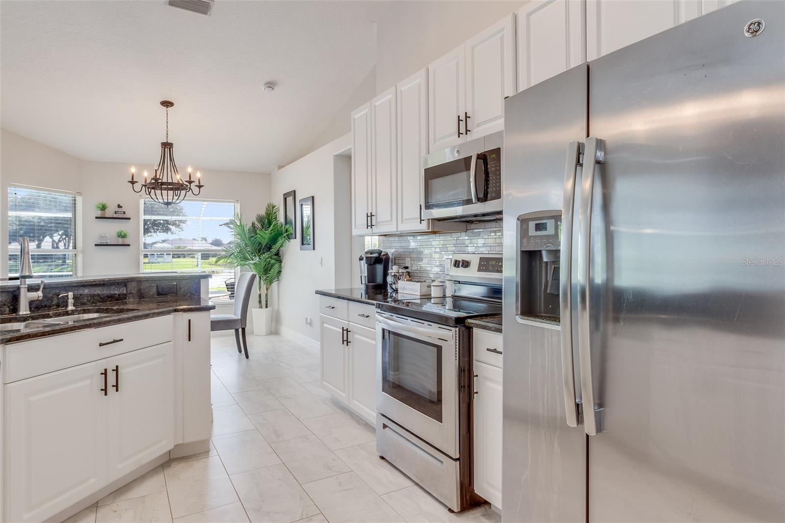 2226 CHARLESTON PARK DR — photo 18