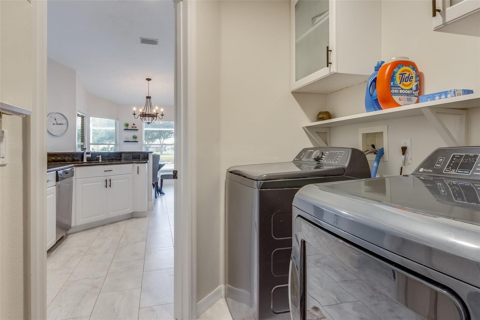 2226 CHARLESTON PARK DR — photo 31