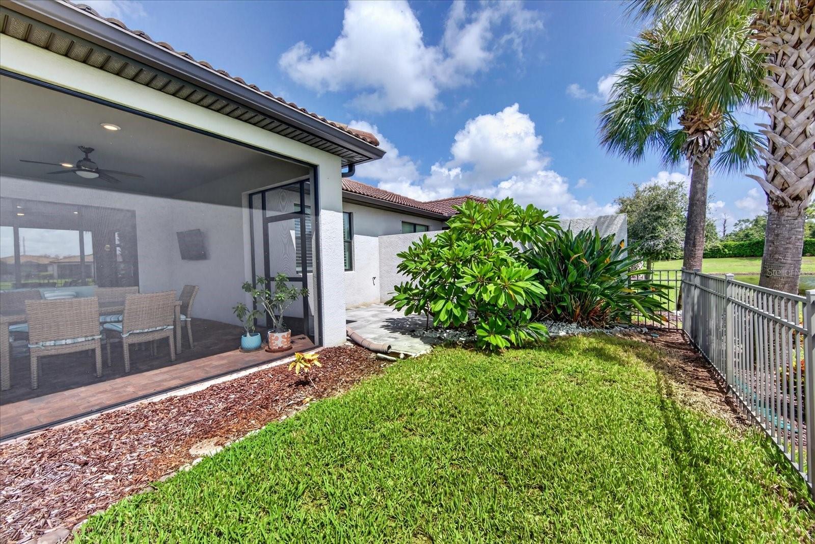 6927 HOLBROOK CV — photo 44