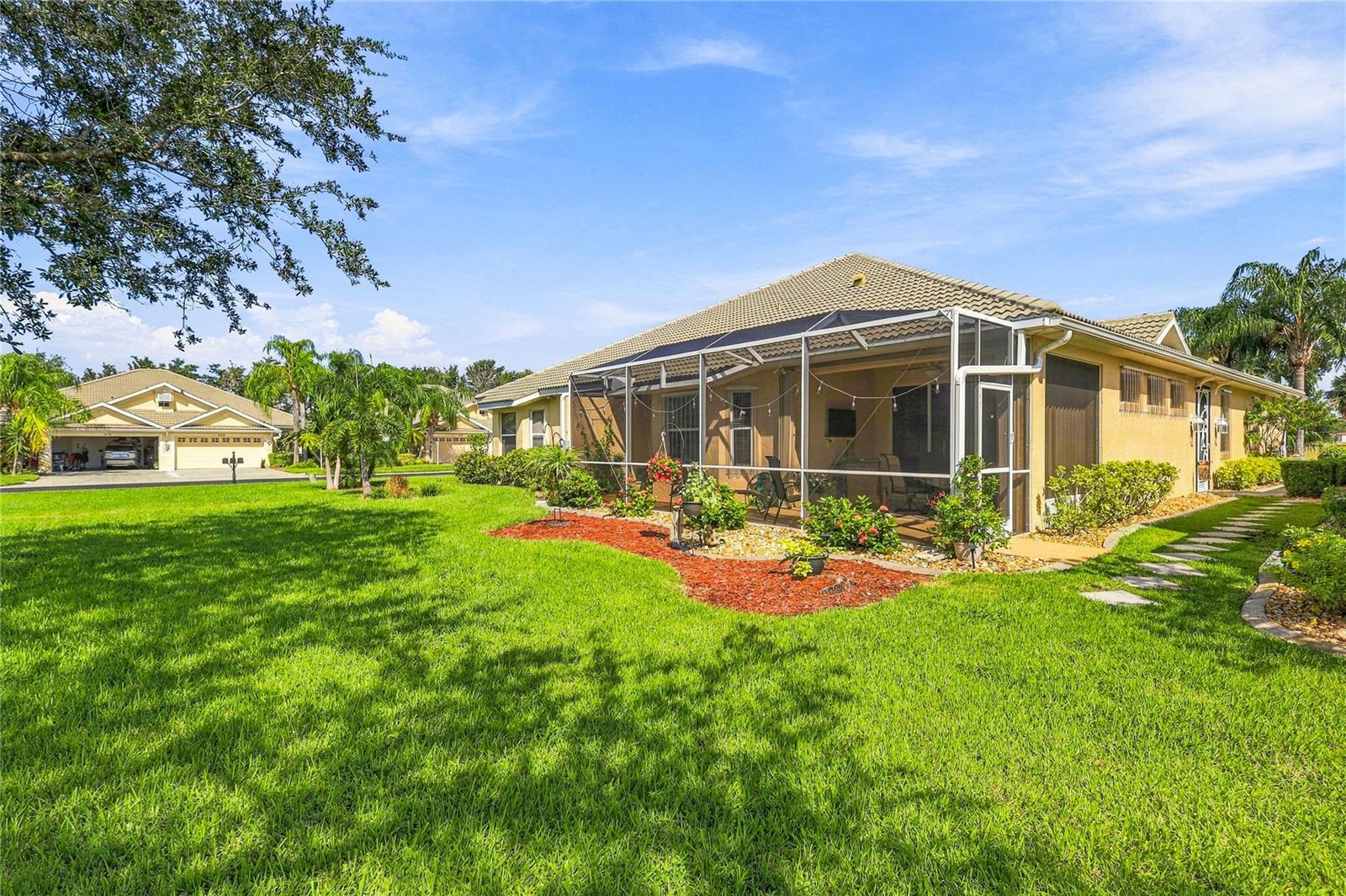 8949 HAWK NEST LN — photo 22