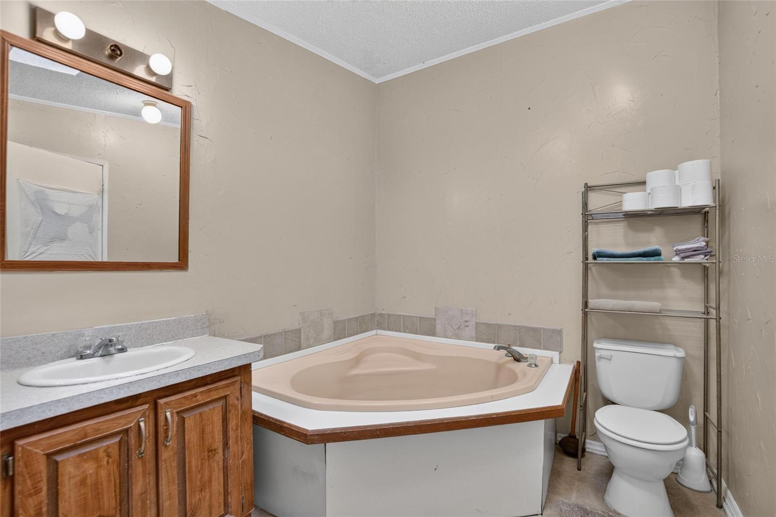 4424 KEENE RD — photo 27