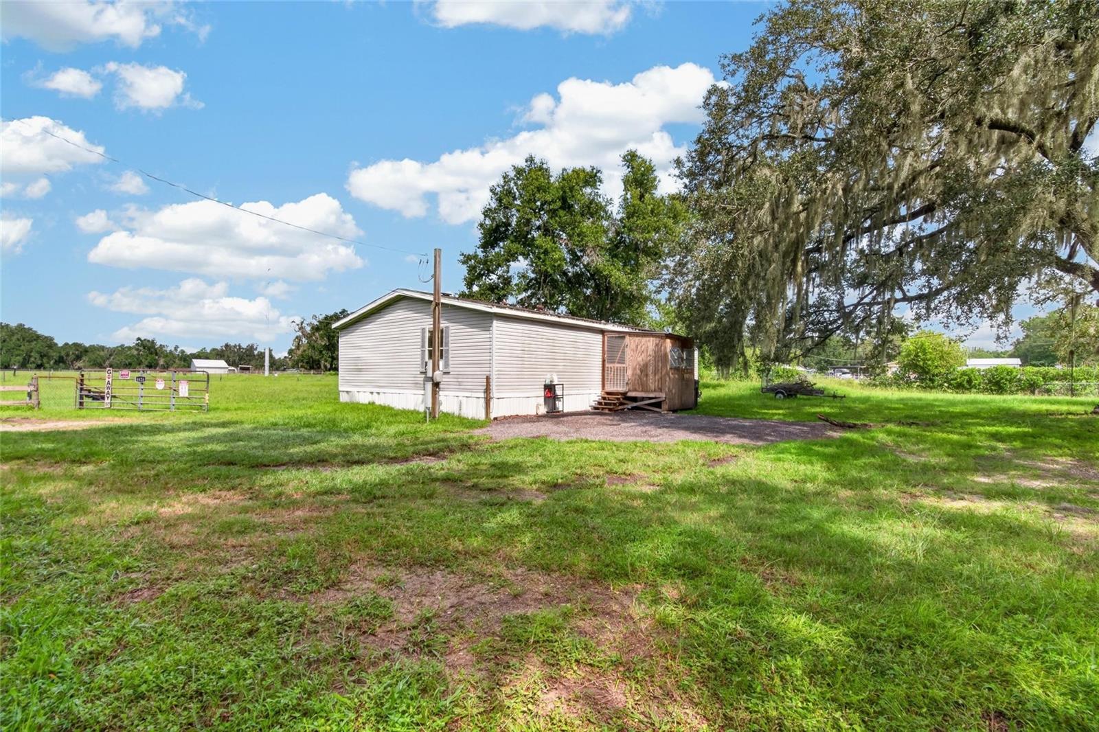 4424 KEENE RD — photo 39