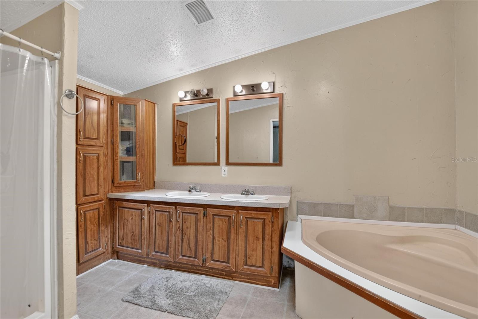 4424 KEENE RD — photo 25