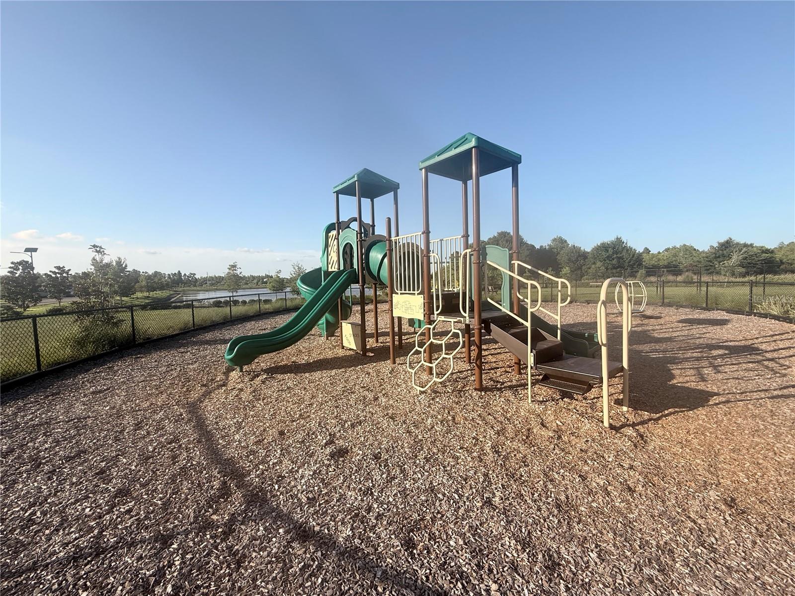 17588 SPANISH OAK LOOP — photo 30