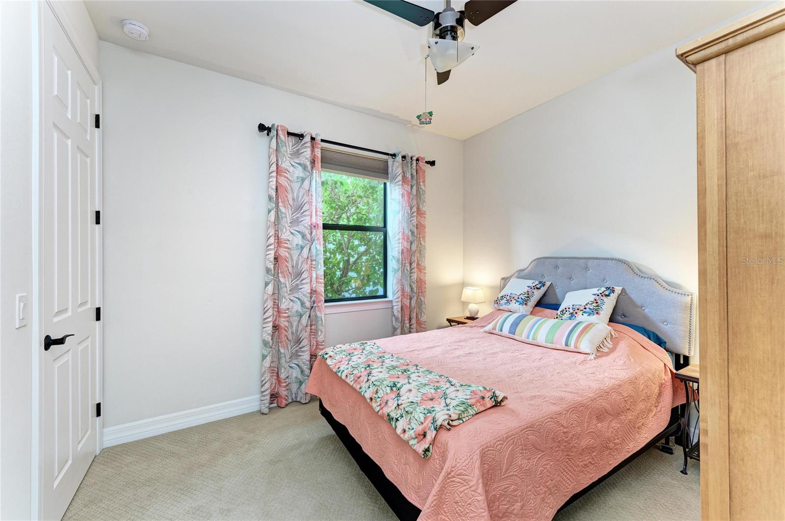 13897 UMBRIA ST — photo 40