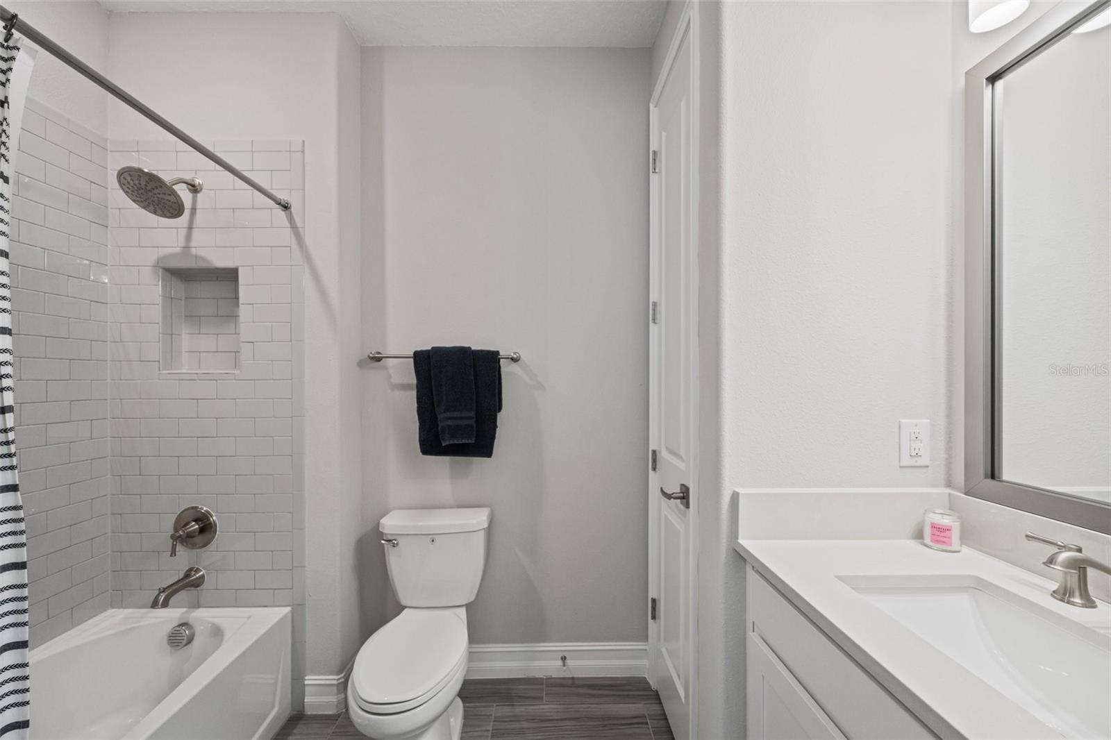 4962 SAN MARTINO DR — photo 52
