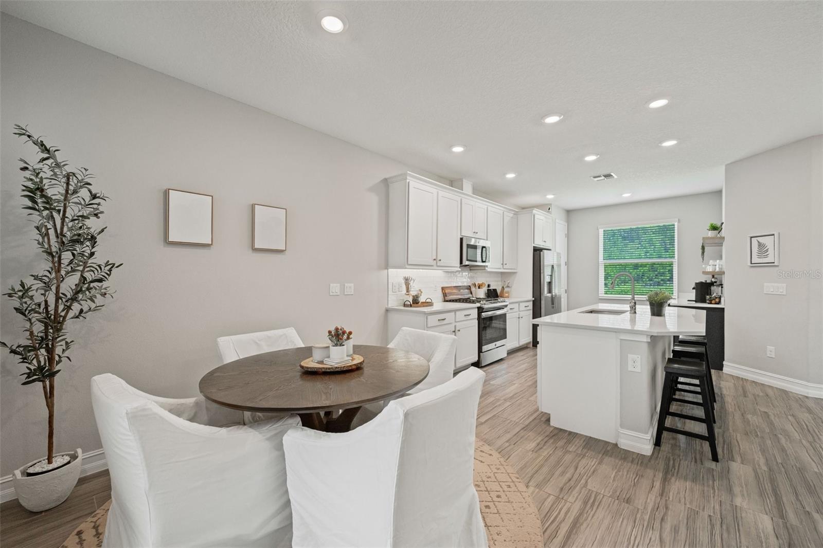 4962 SAN MARTINO DR — photo 14