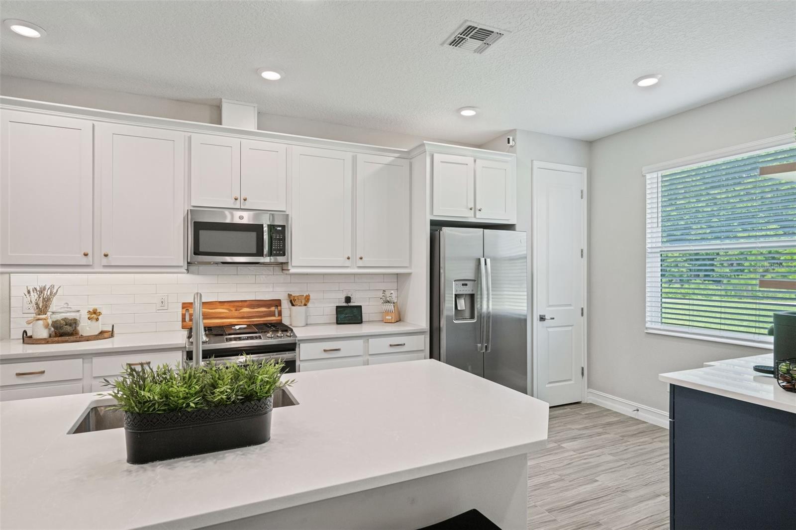 4962 SAN MARTINO DR — photo 21