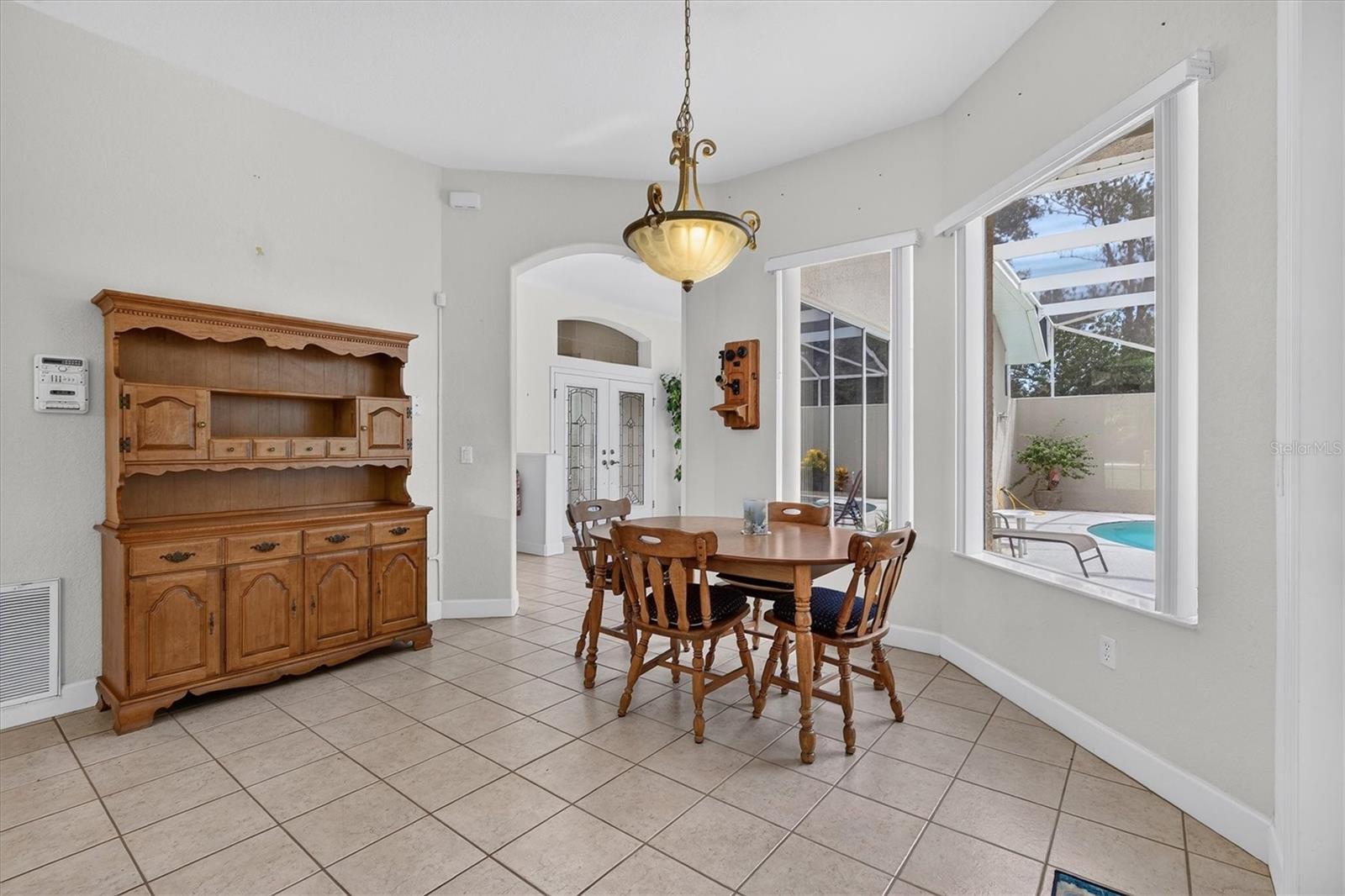 9412 GROUSE WAY — photo 7