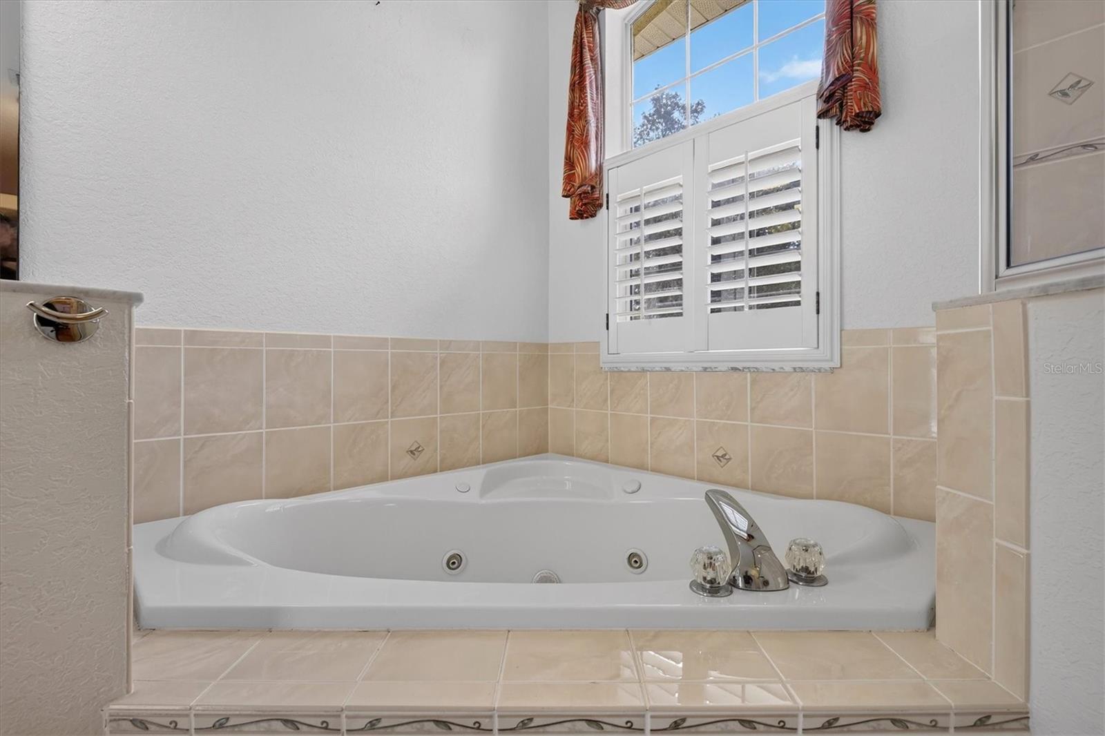 9412 GROUSE WAY — photo 26