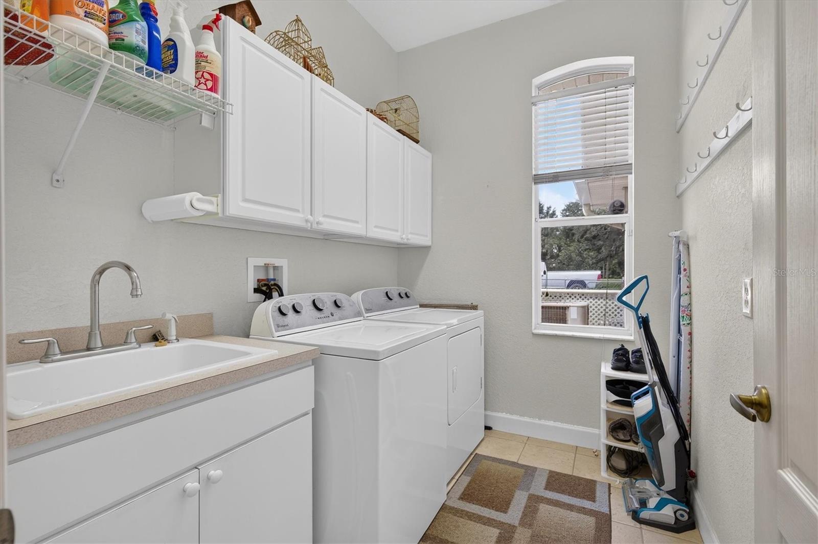 9412 GROUSE WAY — photo 36