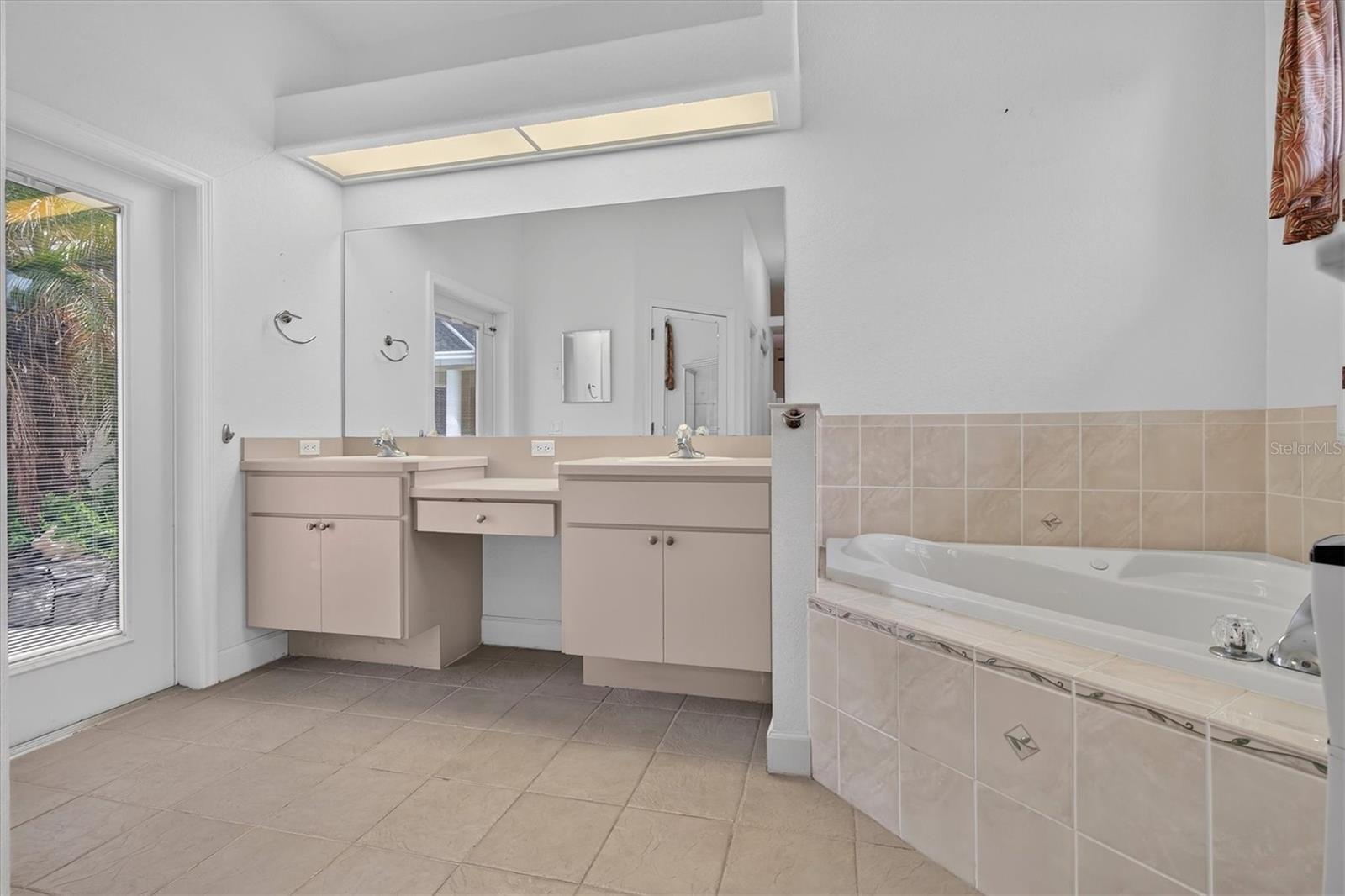 9412 GROUSE WAY — photo 22