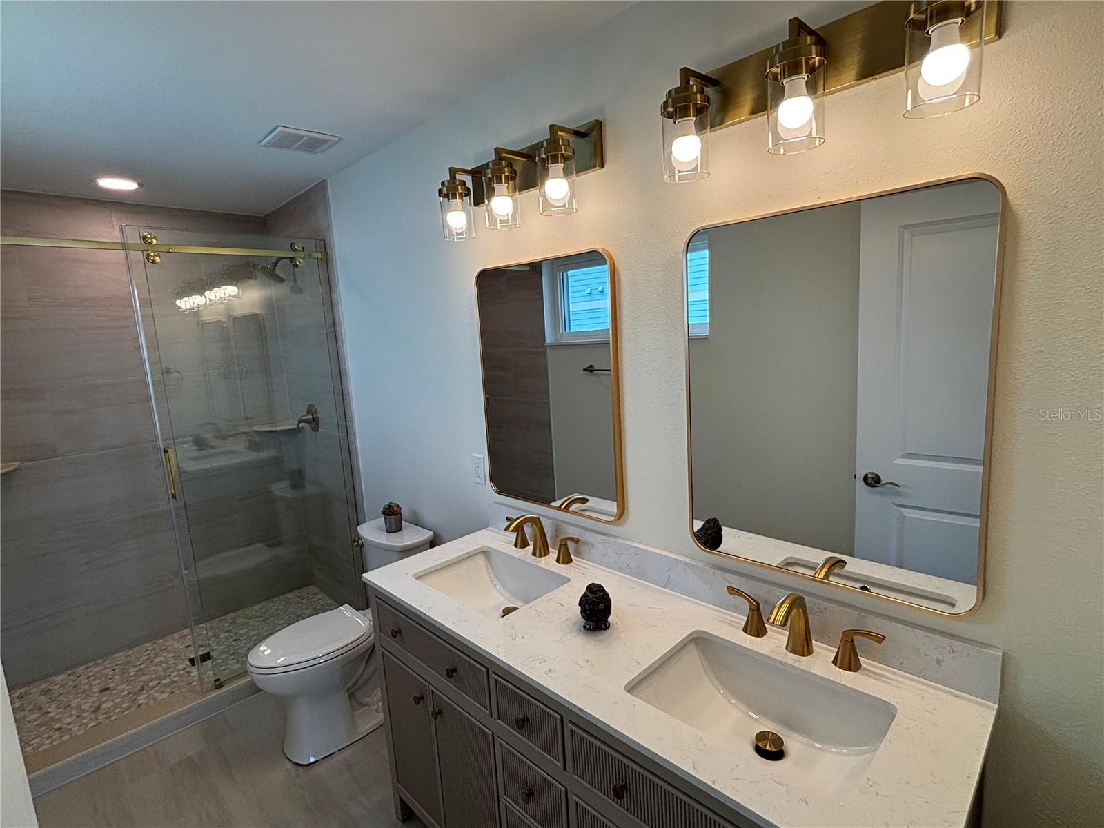 709 GULF BLVD — photo 17