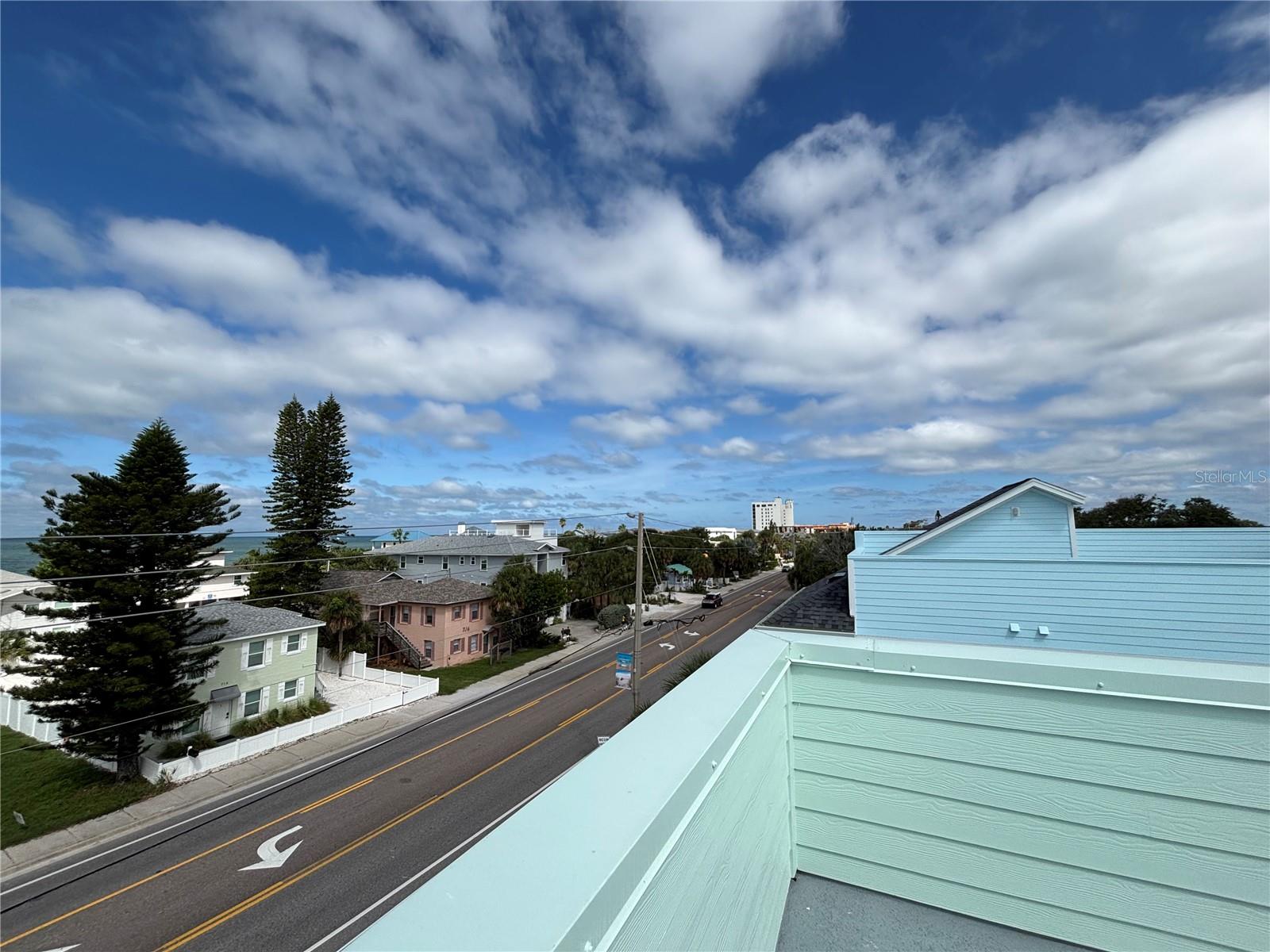 709 GULF BLVD — photo 24