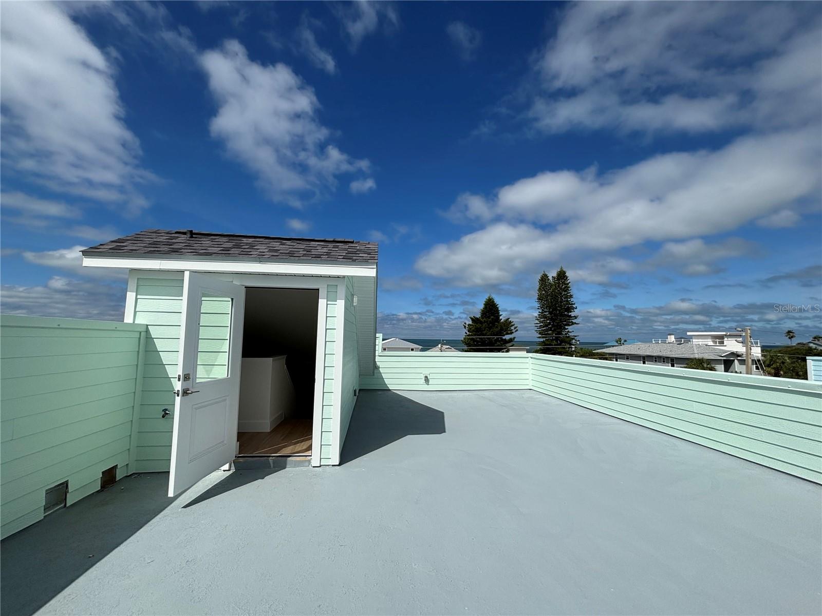 709 GULF BLVD — photo 22