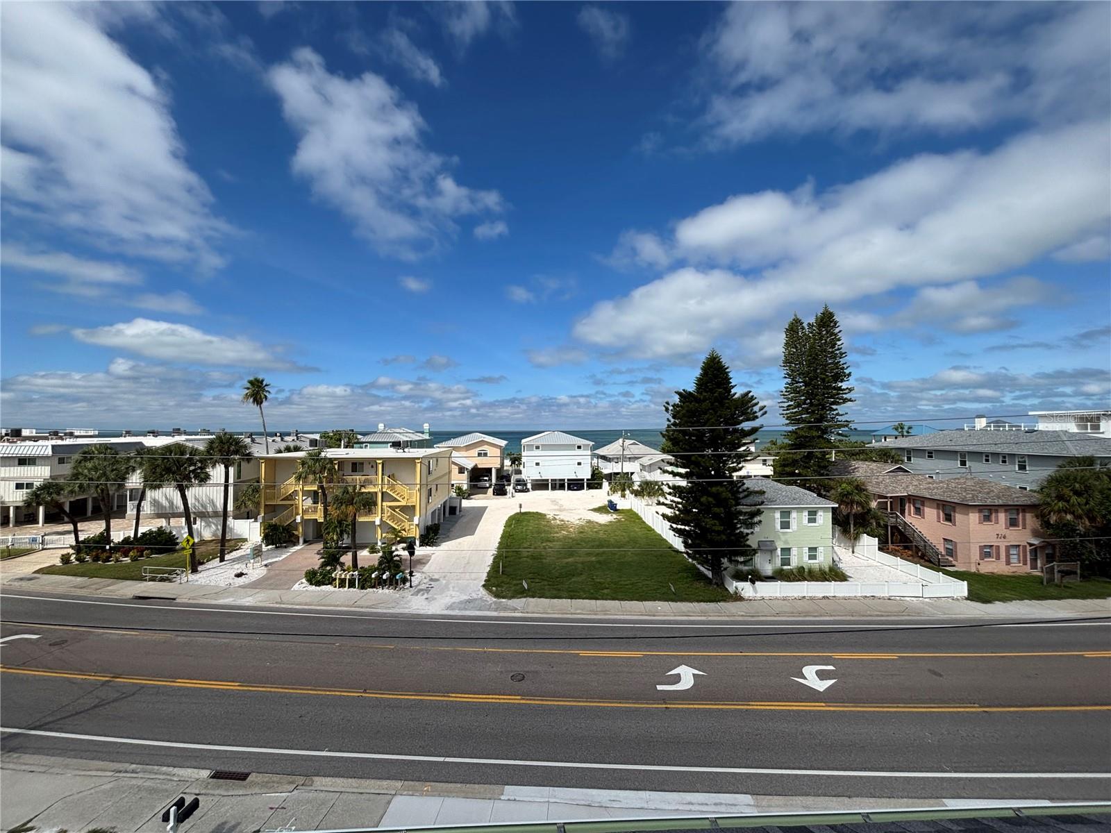 709 GULF BLVD — photo 23