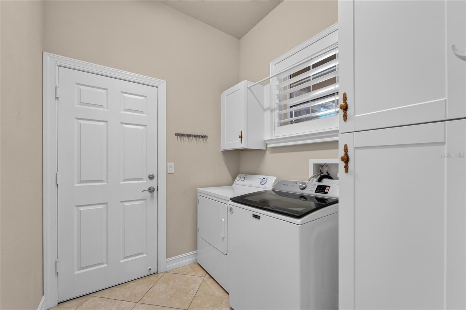 4904 ROCK ISLAND CT — photo 28