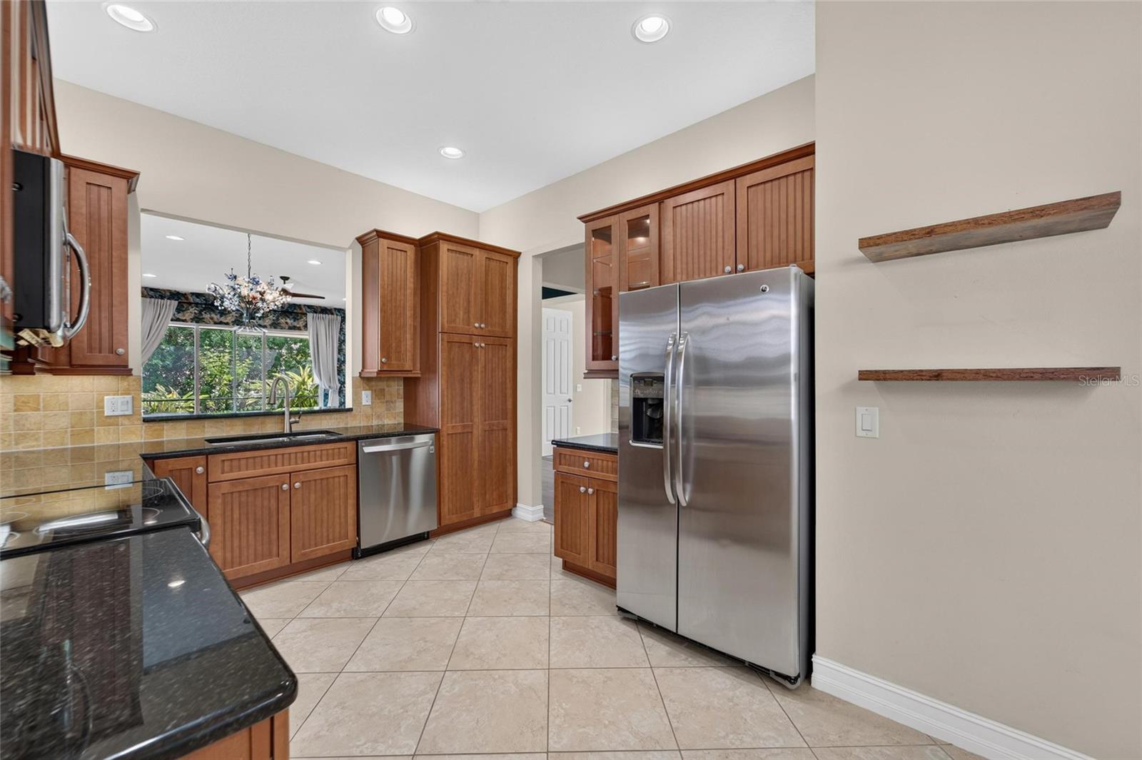 4904 ROCK ISLAND CT — photo 14