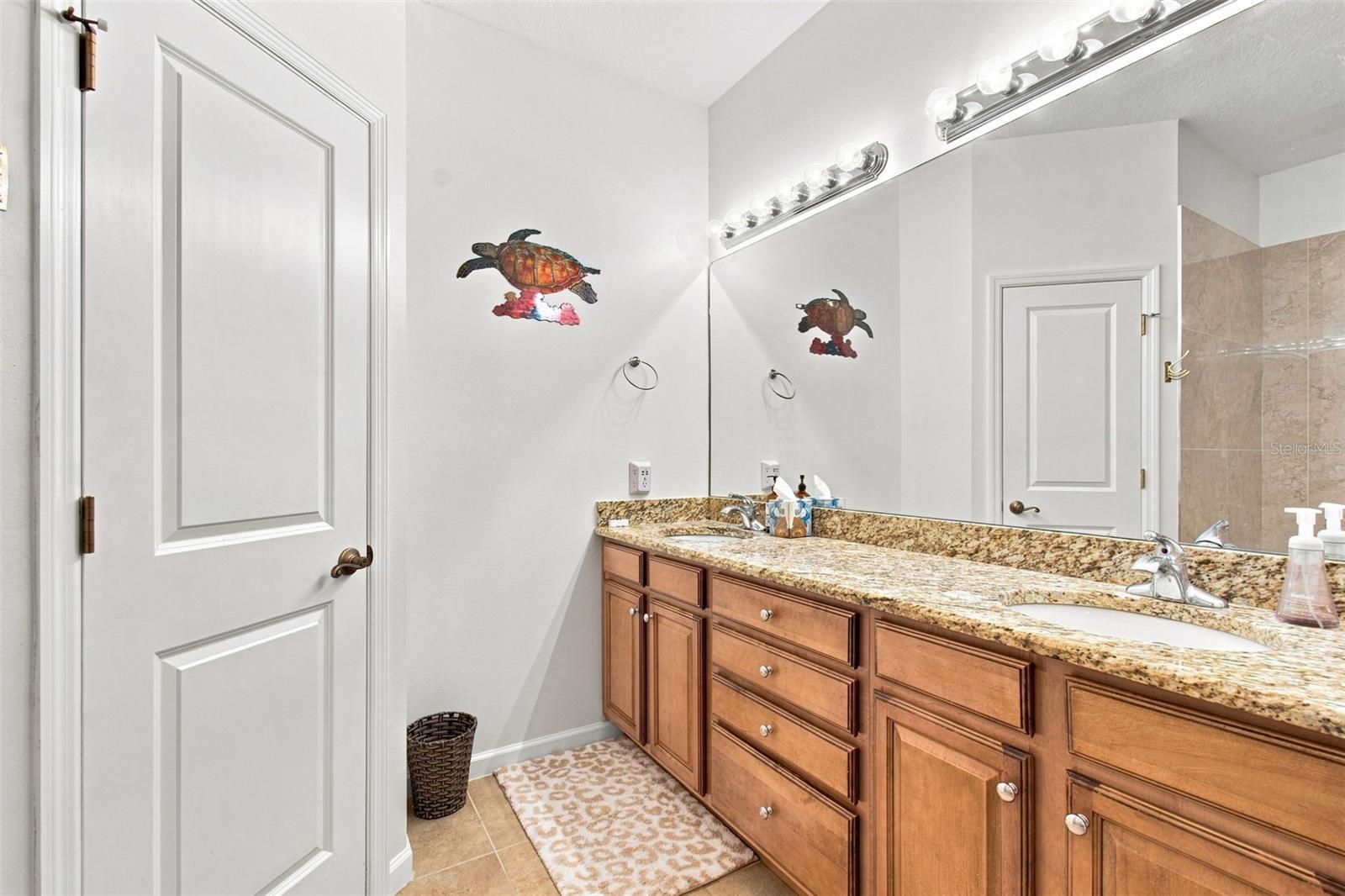 8319 MANOR CLUB CIR #3 — photo 11