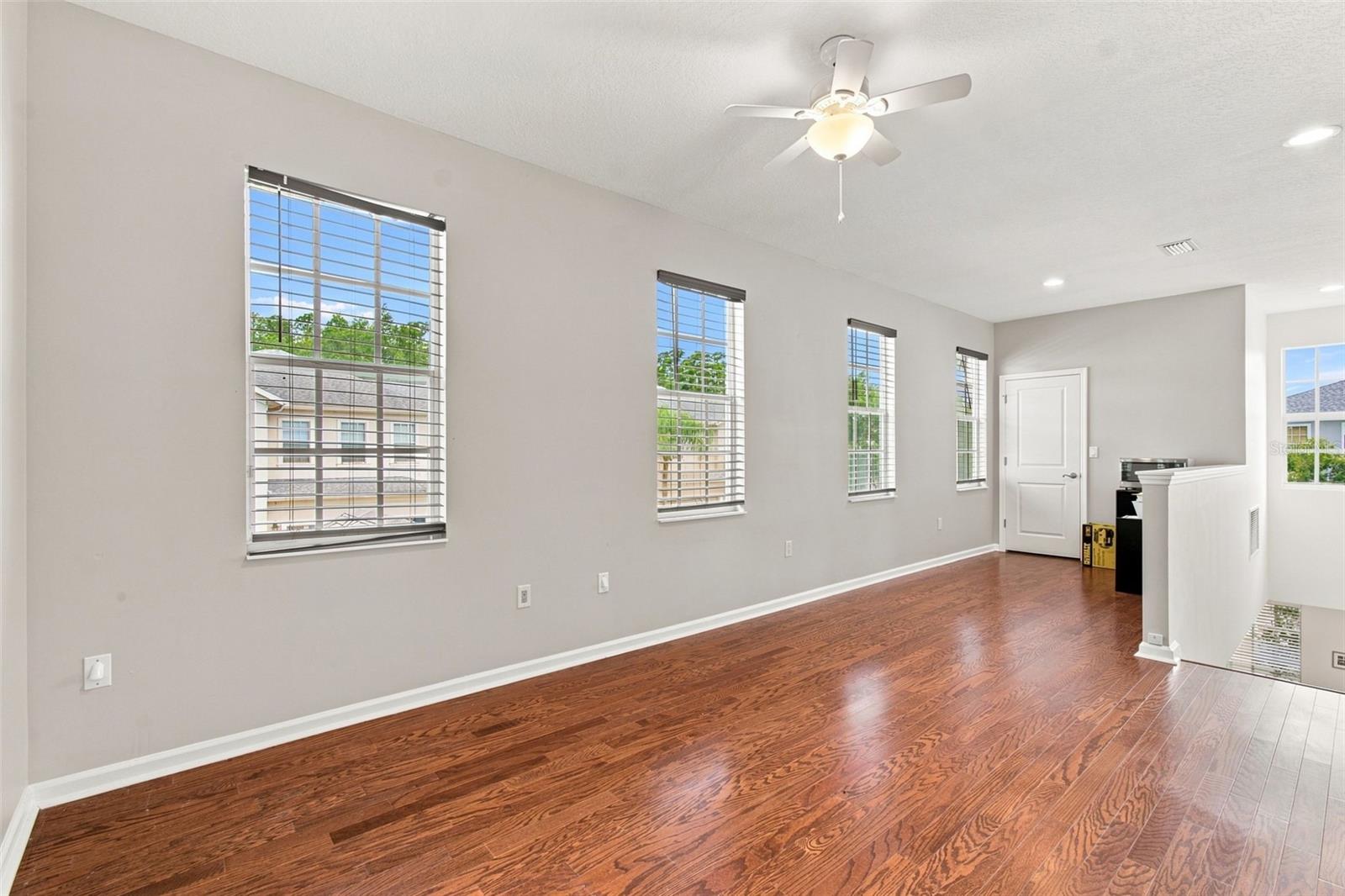8319 MANOR CLUB CIR #3 — photo 27