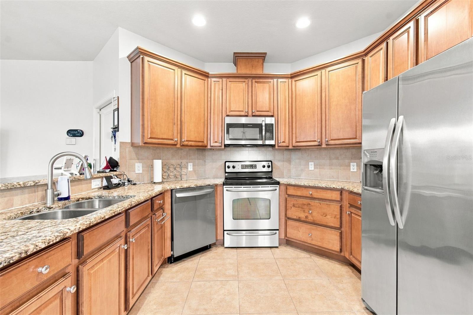 8319 MANOR CLUB CIR #3 — photo 21