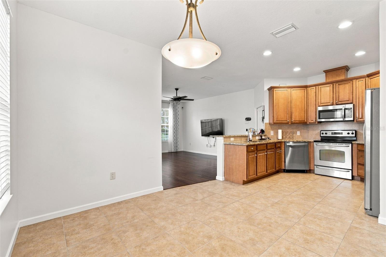 8319 MANOR CLUB CIR #3 — photo 18