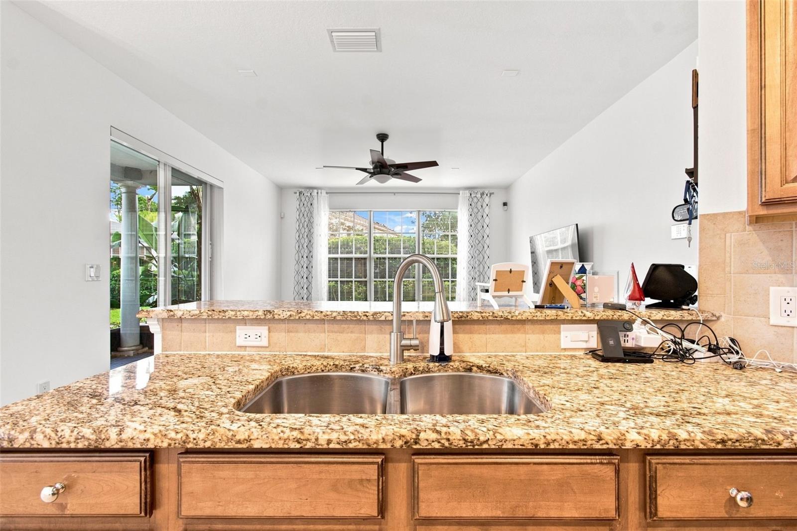 8319 MANOR CLUB CIR #3 — photo 22