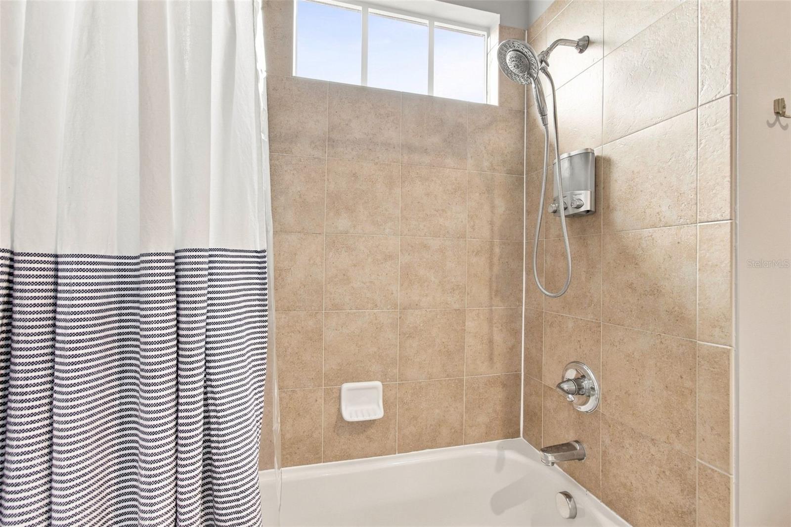 8319 MANOR CLUB CIR #3 — photo 32