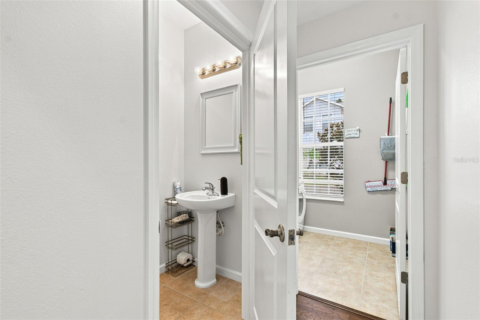 8319 MANOR CLUB CIR #3 — photo 15