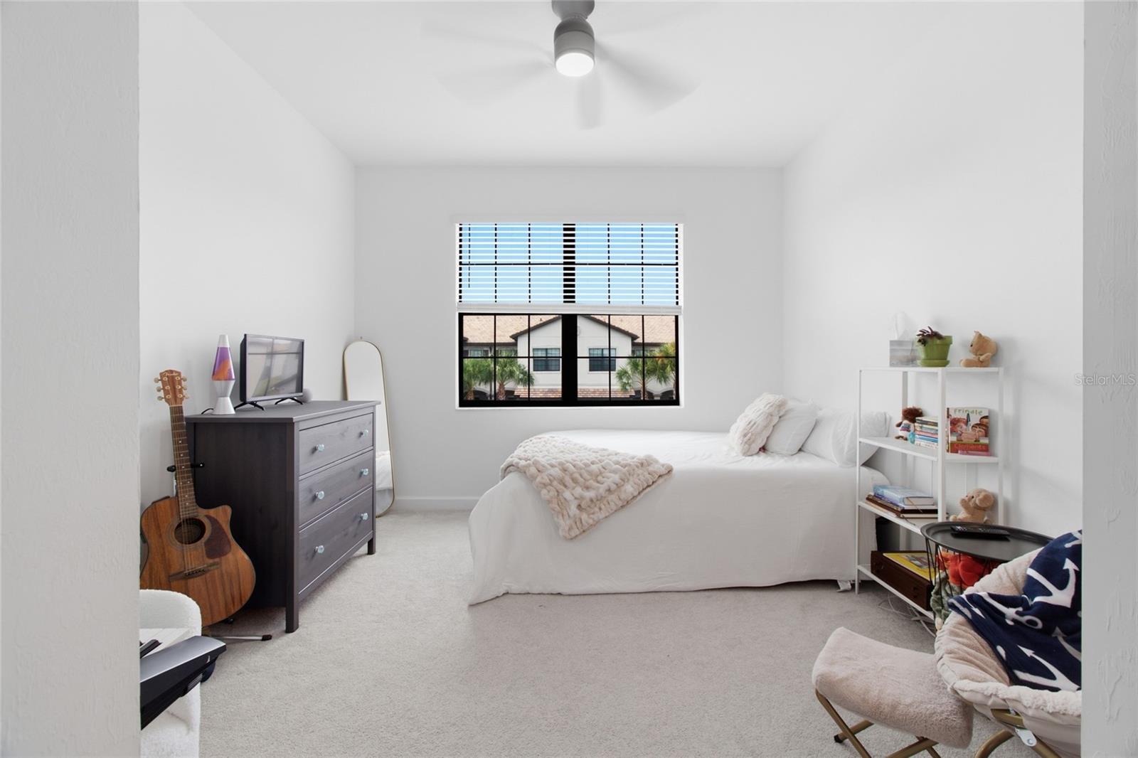 15215 SUNNY DAY DR — photo 17