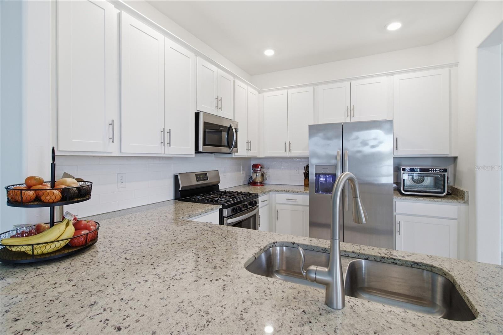15215 SUNNY DAY DR — photo 10