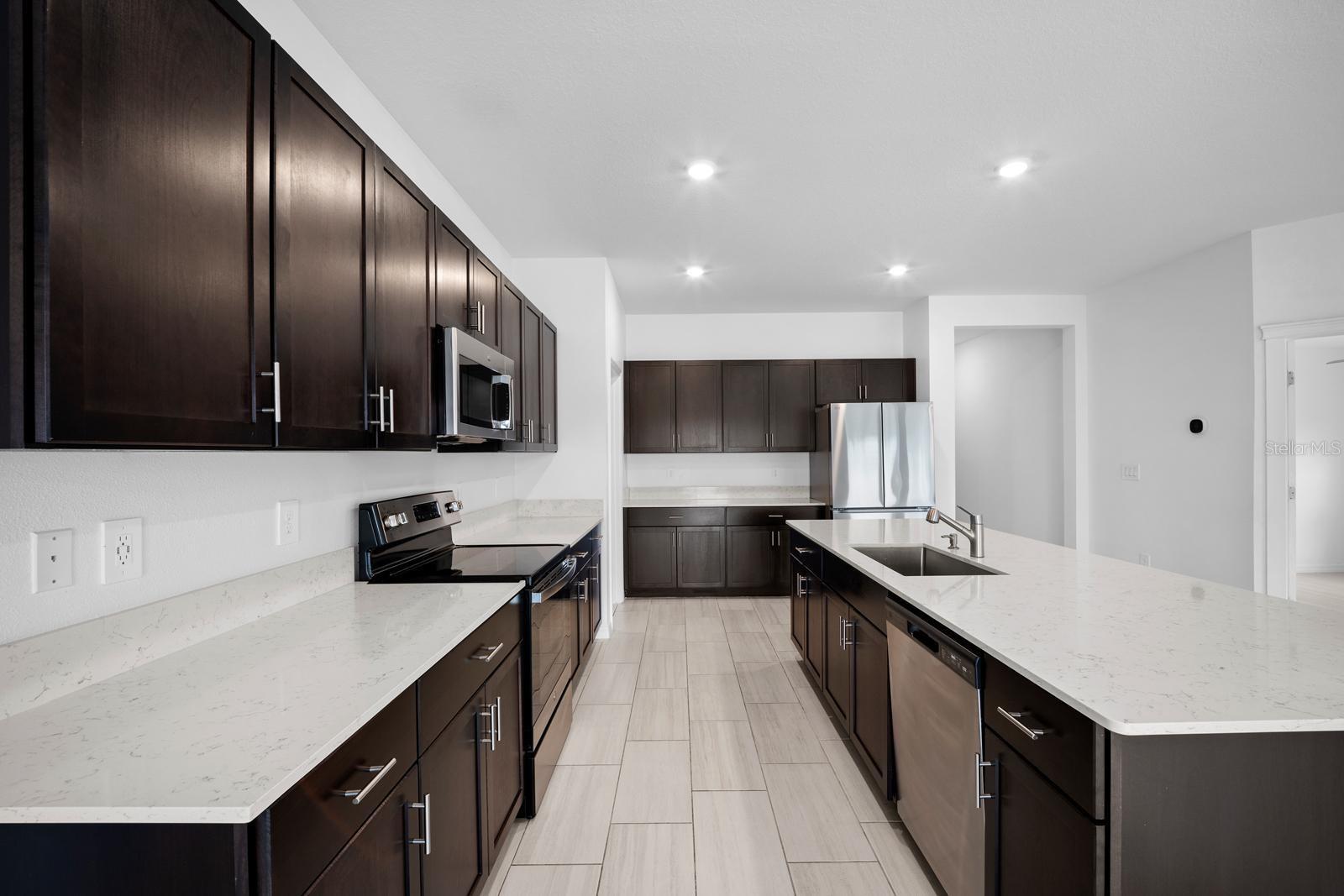 4060 CAPRI COAST DR — photo 9