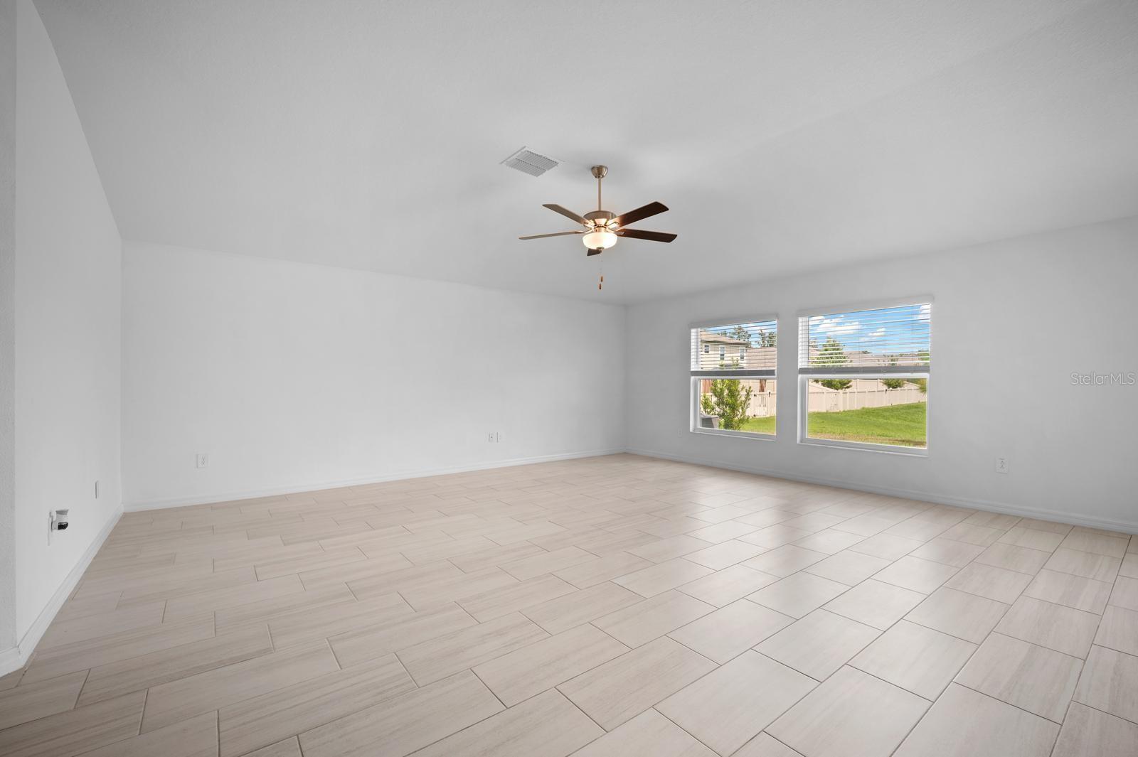 4060 CAPRI COAST DR — photo 6