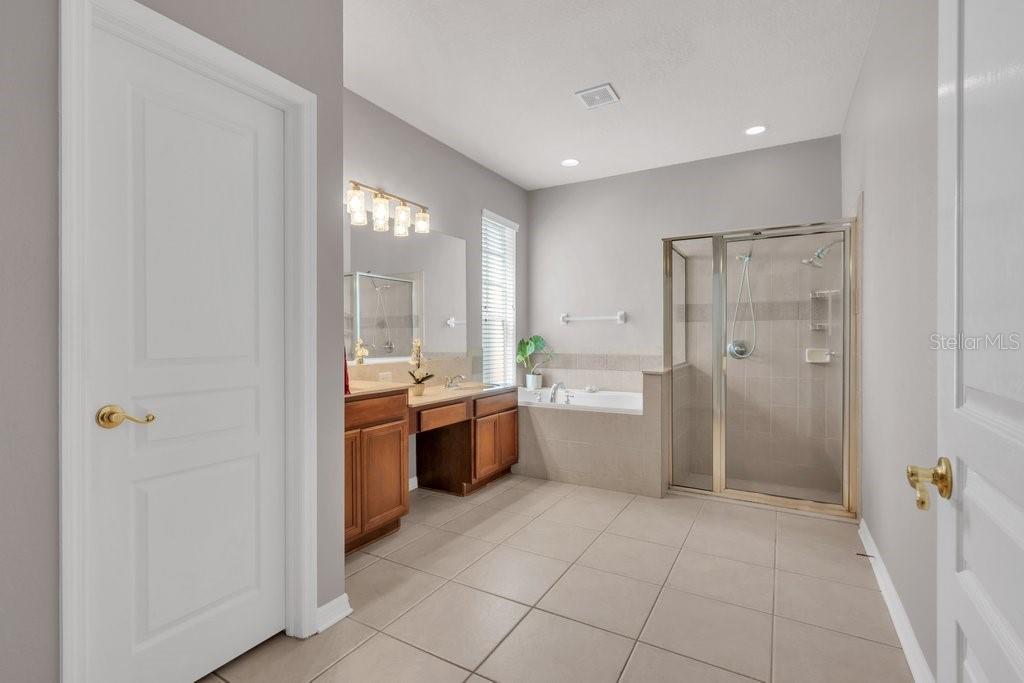 5929 FISHHAWK CROSSING BLVD — photo 18