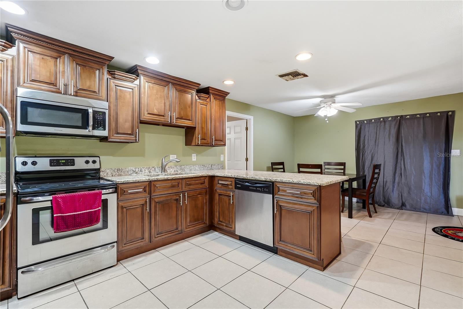 3910 W PALMETTO ST — photo 7