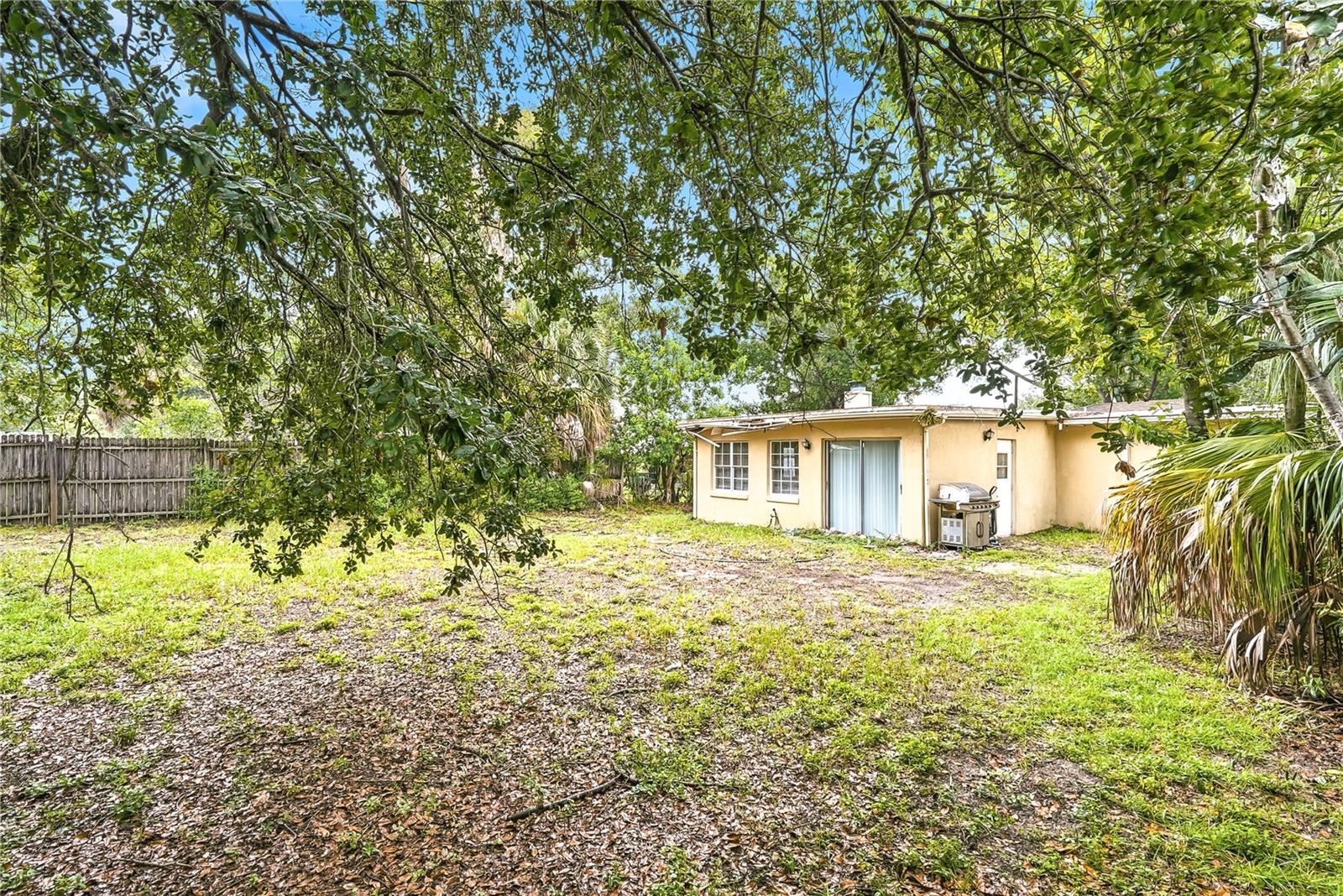 3910 W PALMETTO ST — photo 2