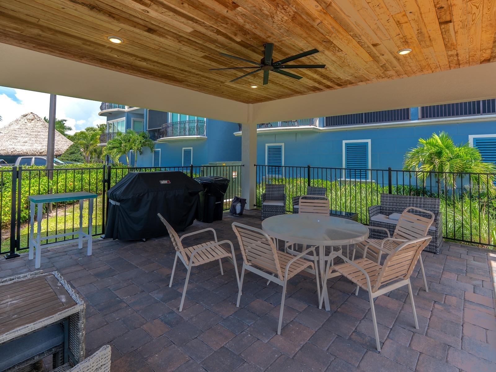 501 TAMIAMI TRL N #201 — photo 35
