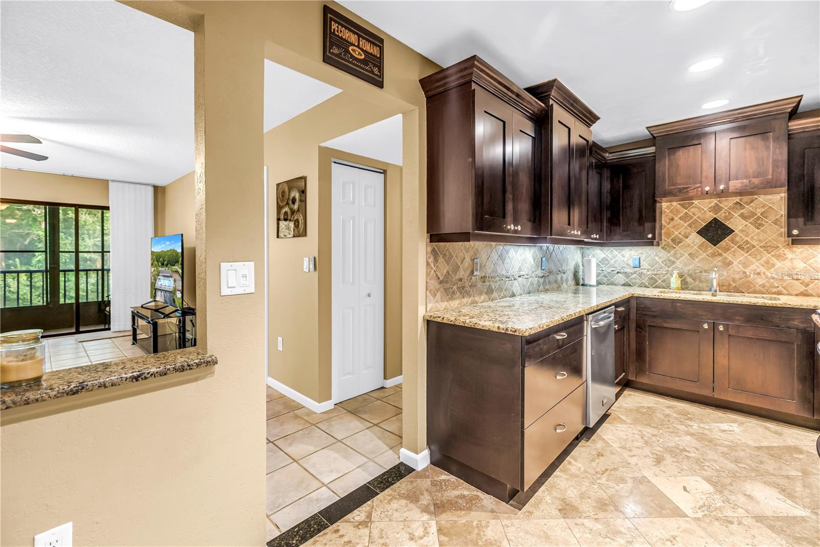 1290 PINE RIDGE CIR E #G2 — photo 25