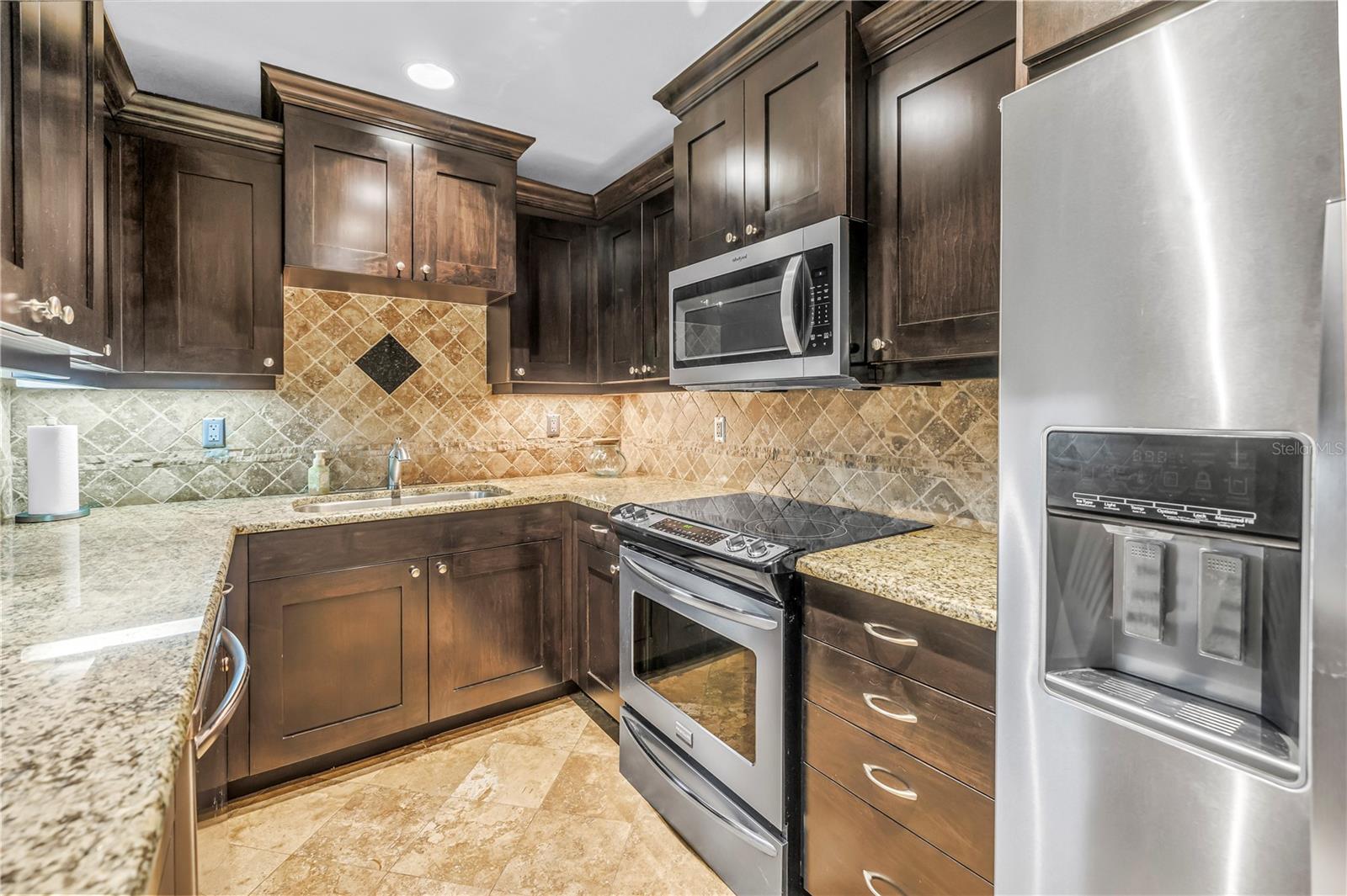 1290 PINE RIDGE CIR E #G2 — photo 26