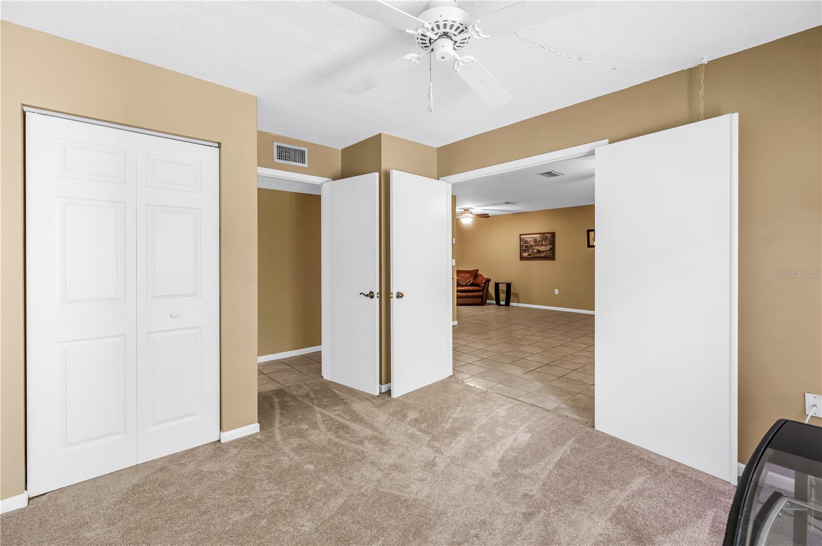 1290 PINE RIDGE CIR E #G2 — photo 32