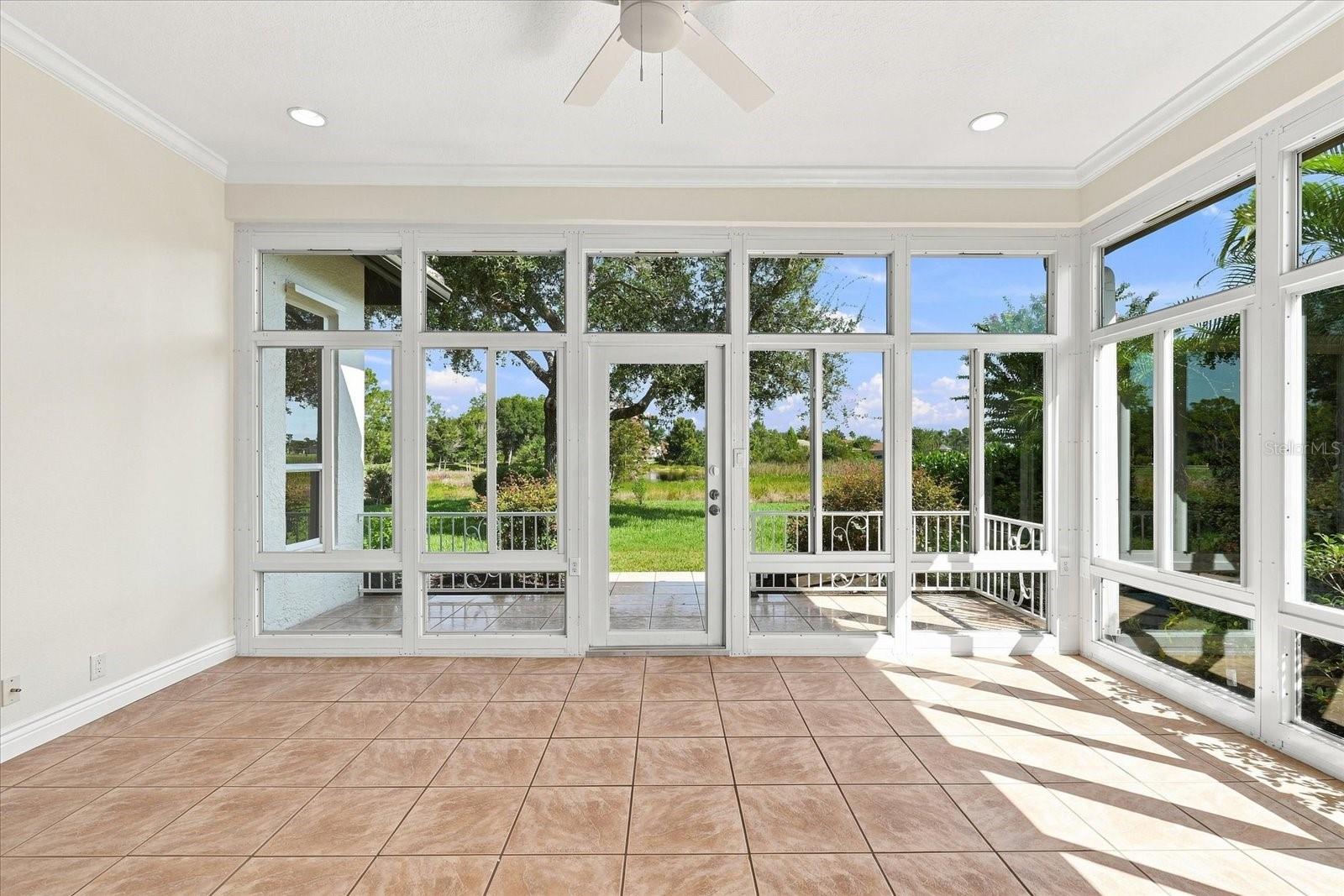 10209 SILVERADO CIR — photo 23