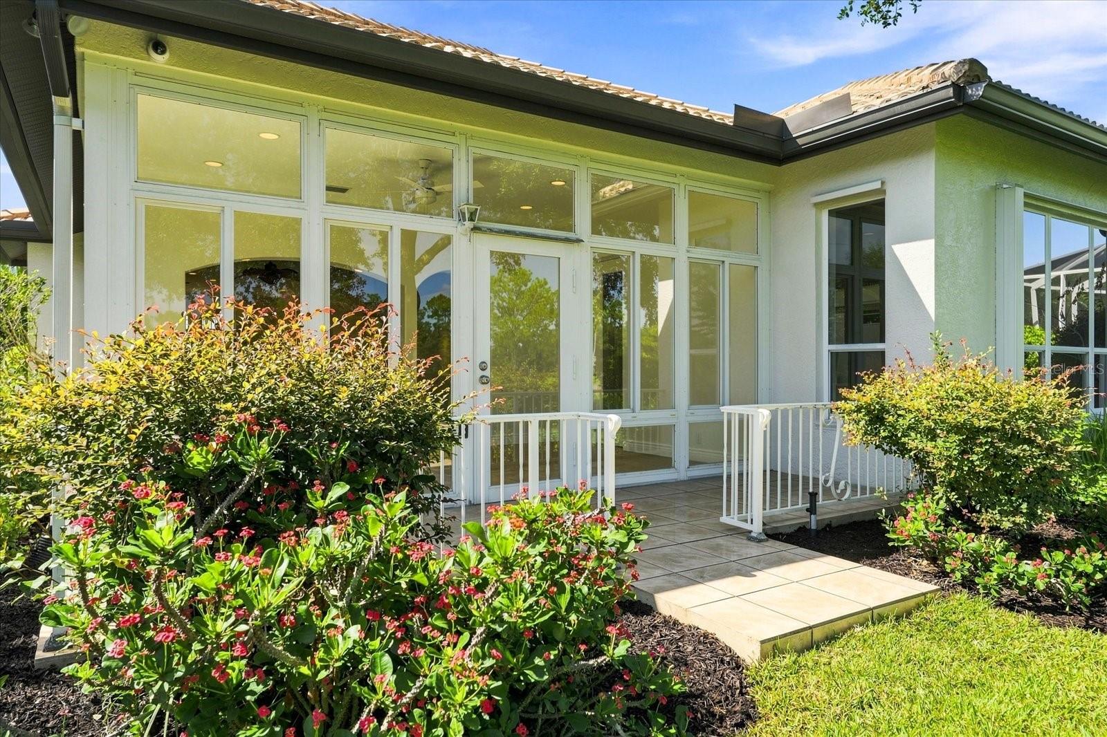 10209 SILVERADO CIR — photo 44