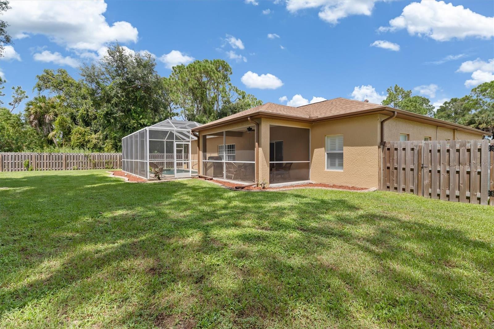 4131 MAGENTA AVE — photo 30