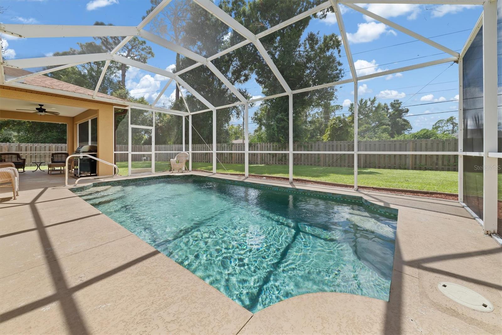 4131 MAGENTA AVE — photo 27
