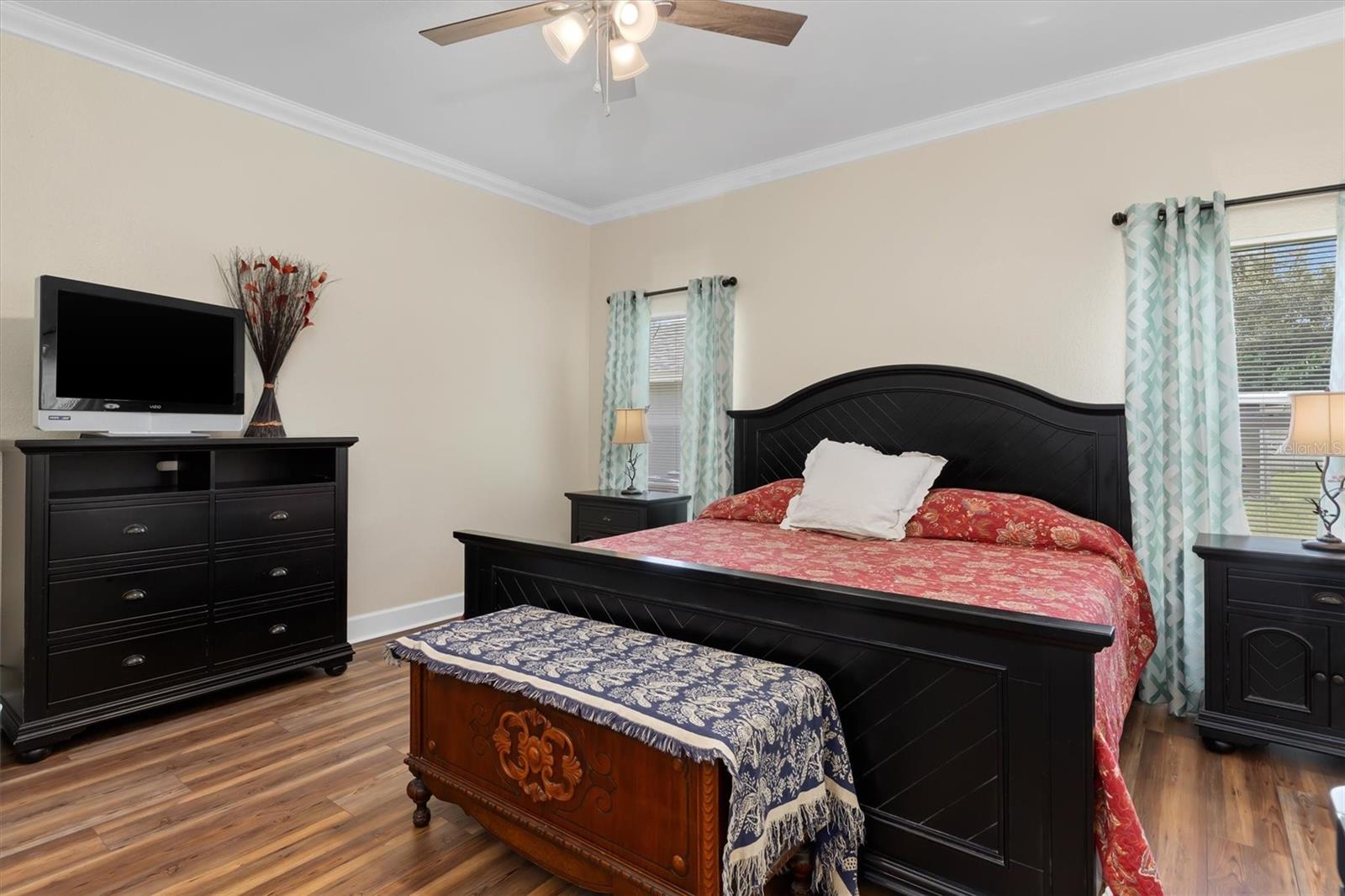 4131 MAGENTA AVE — photo 15