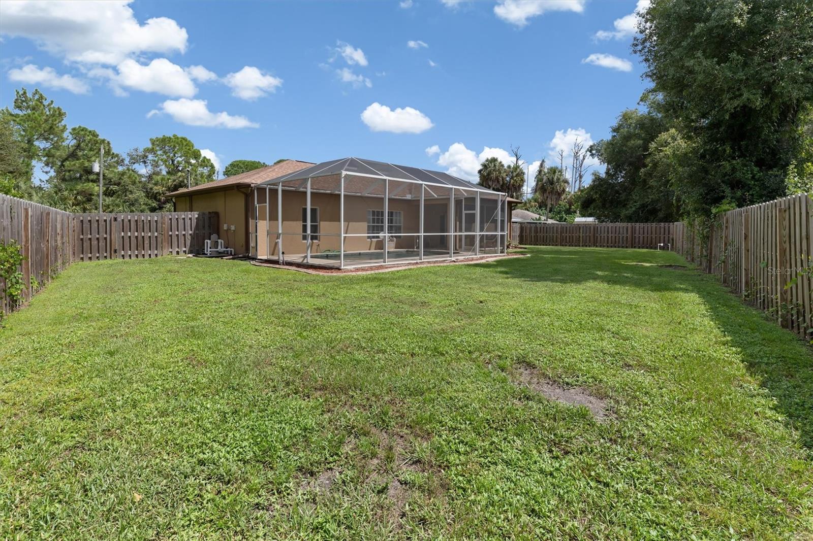 4131 MAGENTA AVE — photo 28